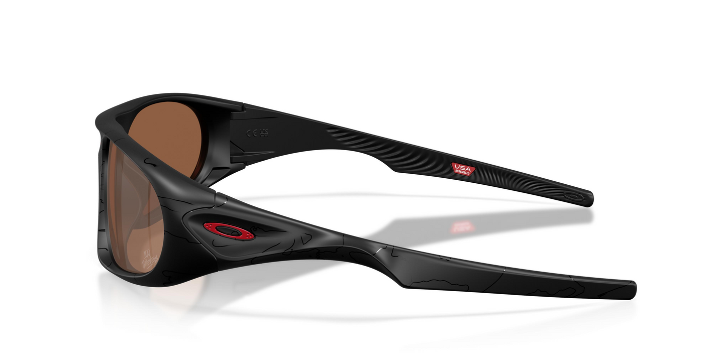 Oakley OO9528 Neoforma Sunglasses