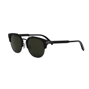 I6C0 - Matte Black with Green Lenses