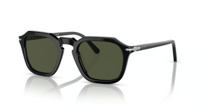95/31 - Black with Green Lenses