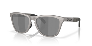 928415 - Titanium with Prizm Black Polarized Lenses