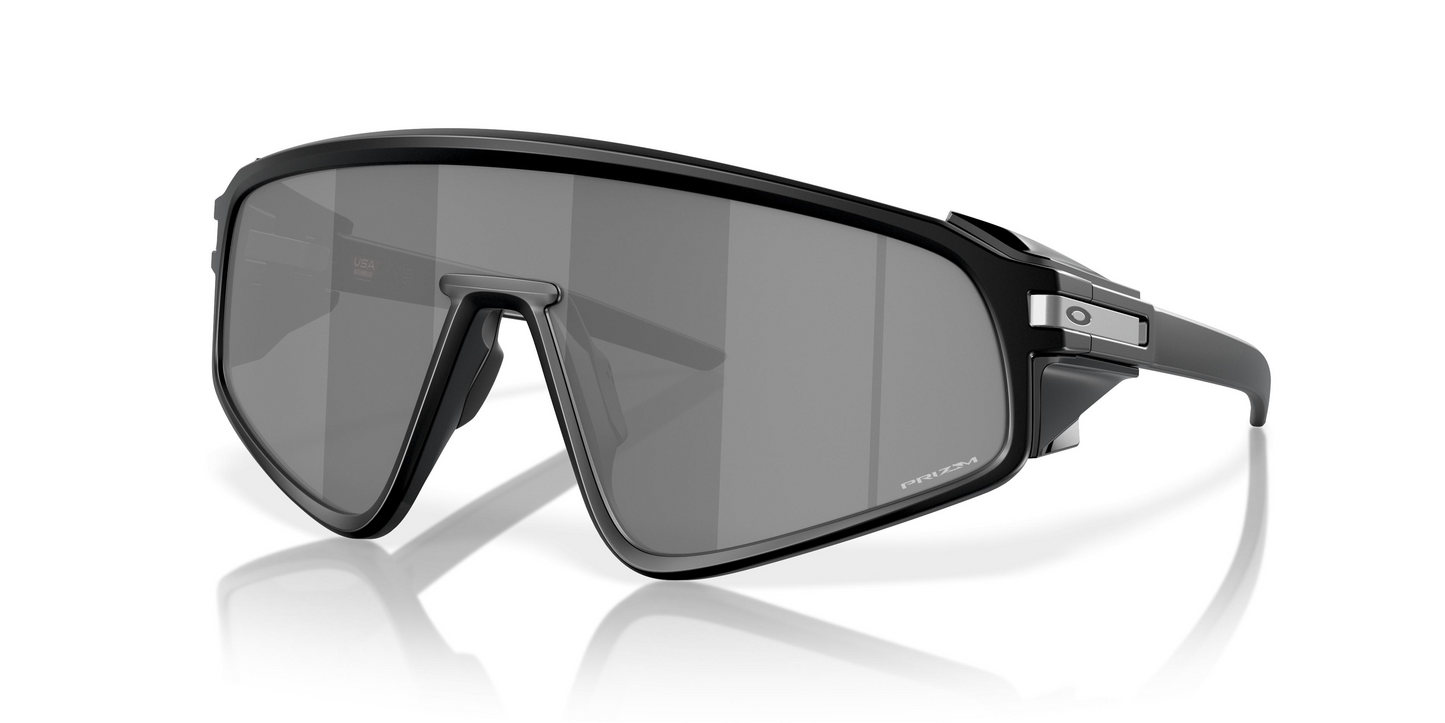 Oakley OO9404 Latch Panel Sunglasses