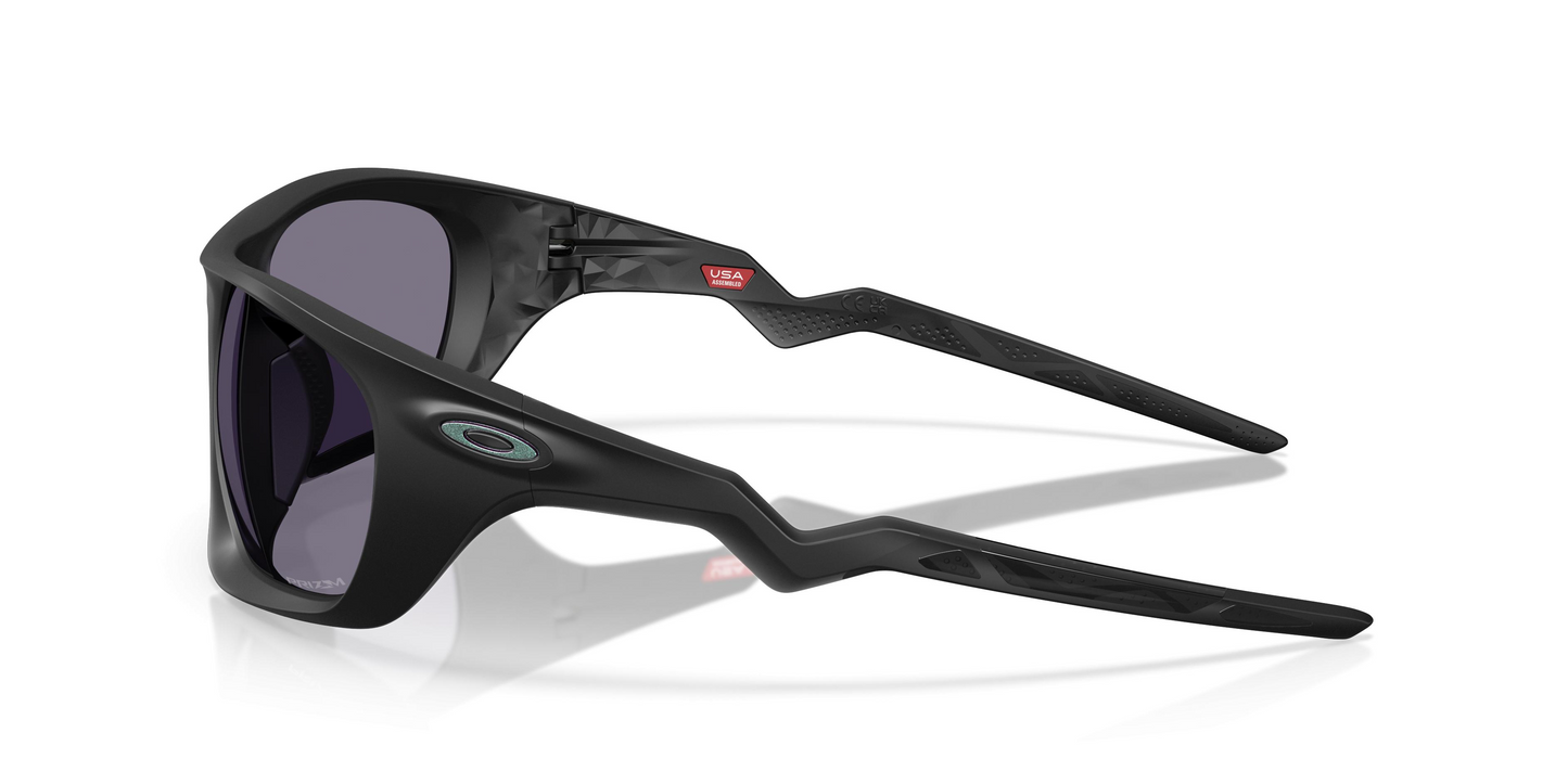 Oakley OO9431 Lateralis Sunglasses