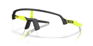 946335 - Matte Black with Clear Lenses