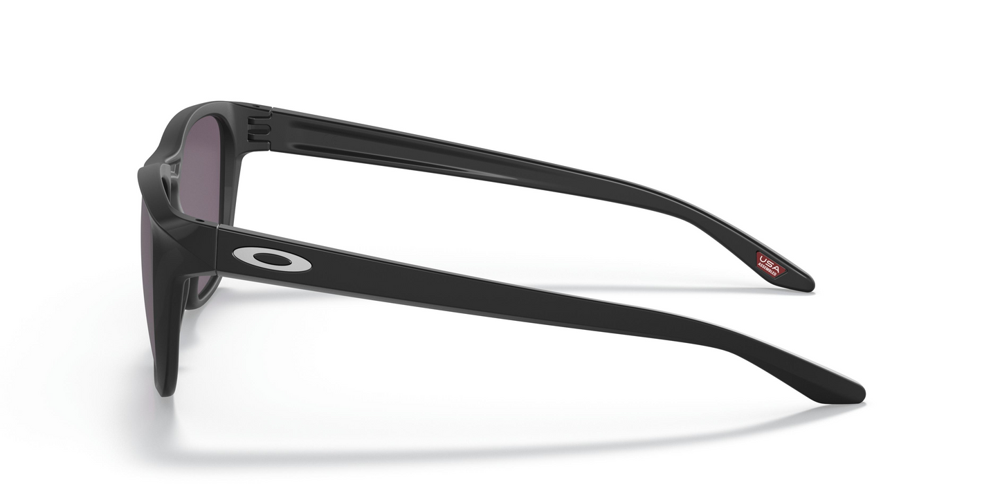 Oakley OO9479 Manorburn Sunglasses
