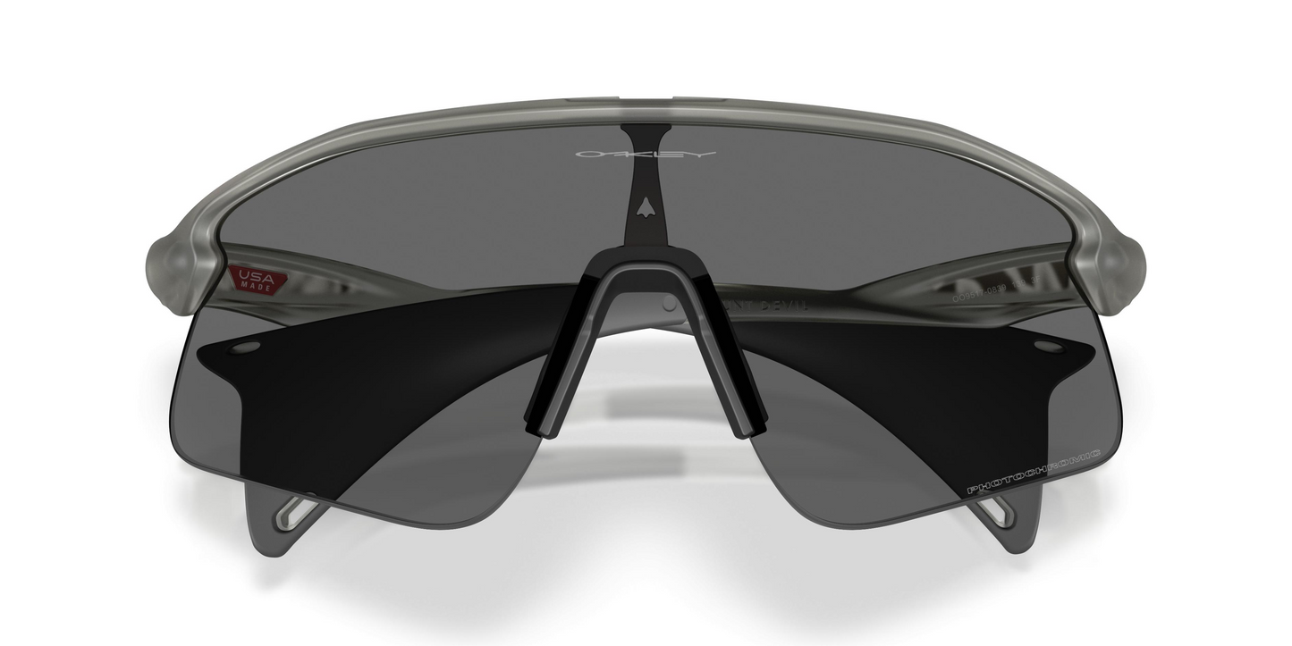 Oakley OO9517 Stunt Devil Sunglasses