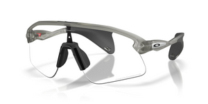 951708 - Grey Ink with Clear To Black Iridium Photochromic Lenses